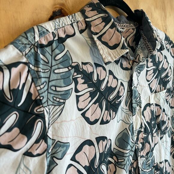 Free Planet Monstera Leaf Button Down 100% Cotton Shirt Sz L - Picture 5 of 5